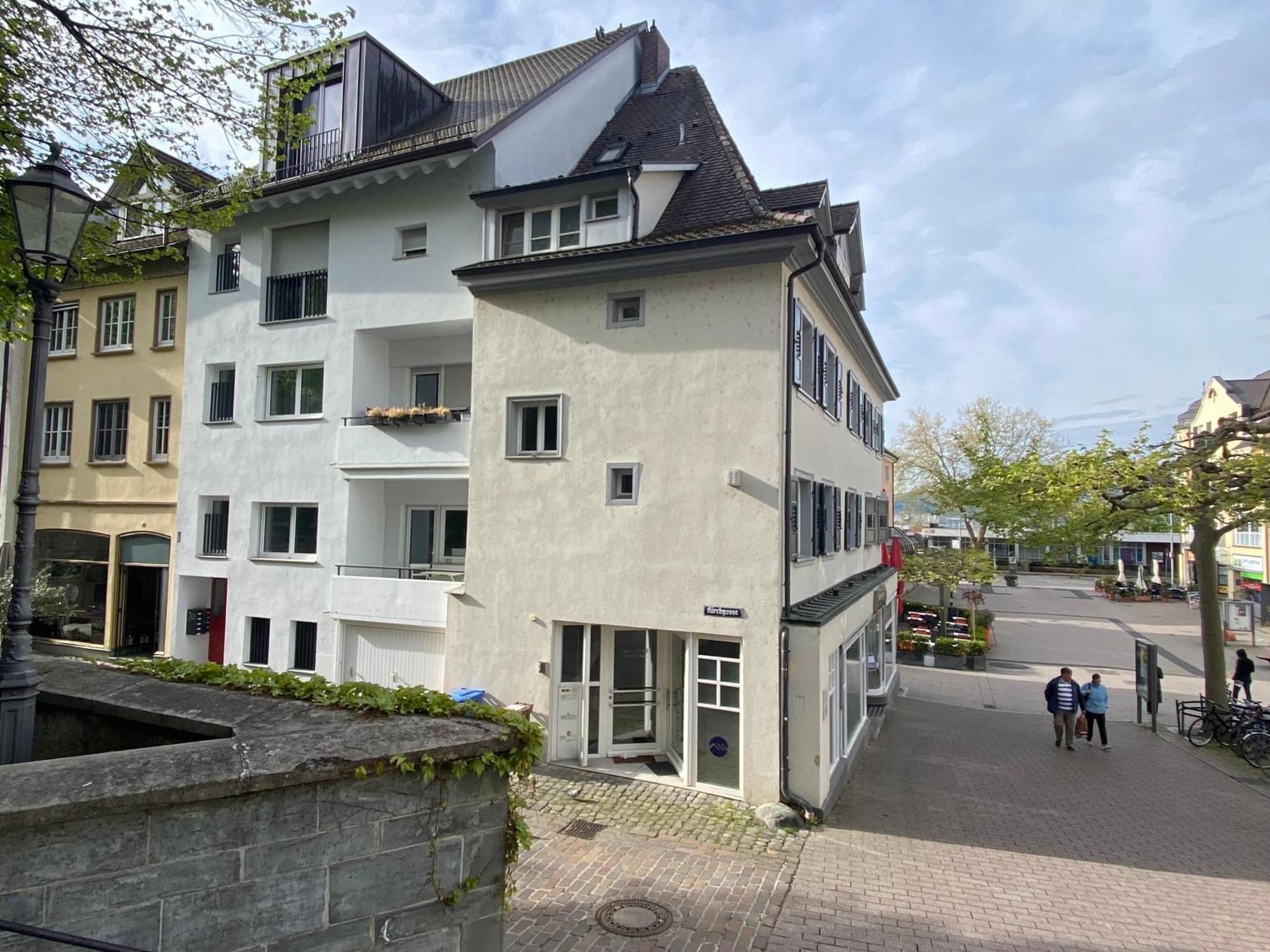 Ferienwohnung Seeromantik In 2 Minuten Am See 라돌프젤암보덴시 외부 사진